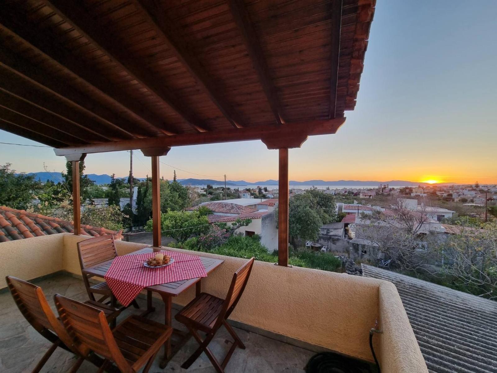 Apartament Fay's Aegina